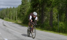 开云体育登录-班凯罗关键战不手软，热火主场力克雄鹿展新星锋芒