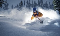 开云官网-欧冠淘汰赛焦点战，加纳掀翻加拿大，黑马逆袭背后的战术革命