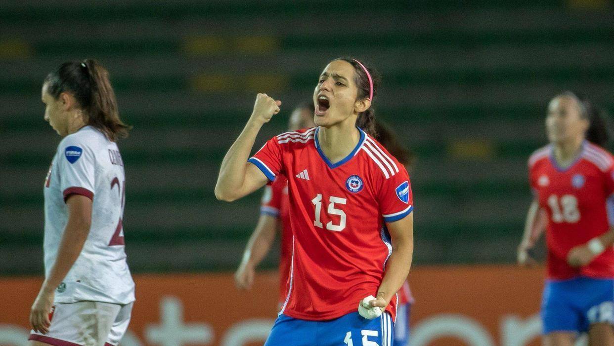 包含塞内加尔女足在比赛中展现出色技术的词条