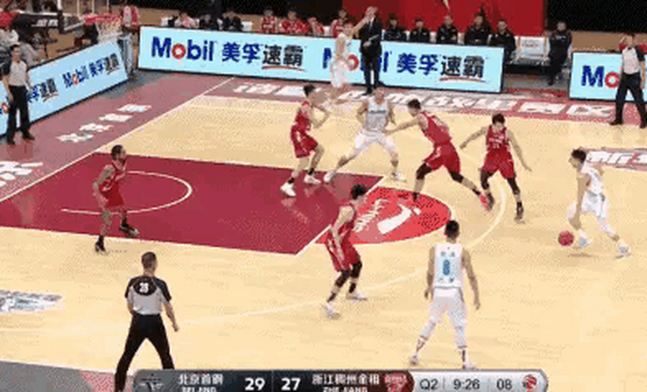 北京首钢队客场取胜，领先积分榜的简单介绍