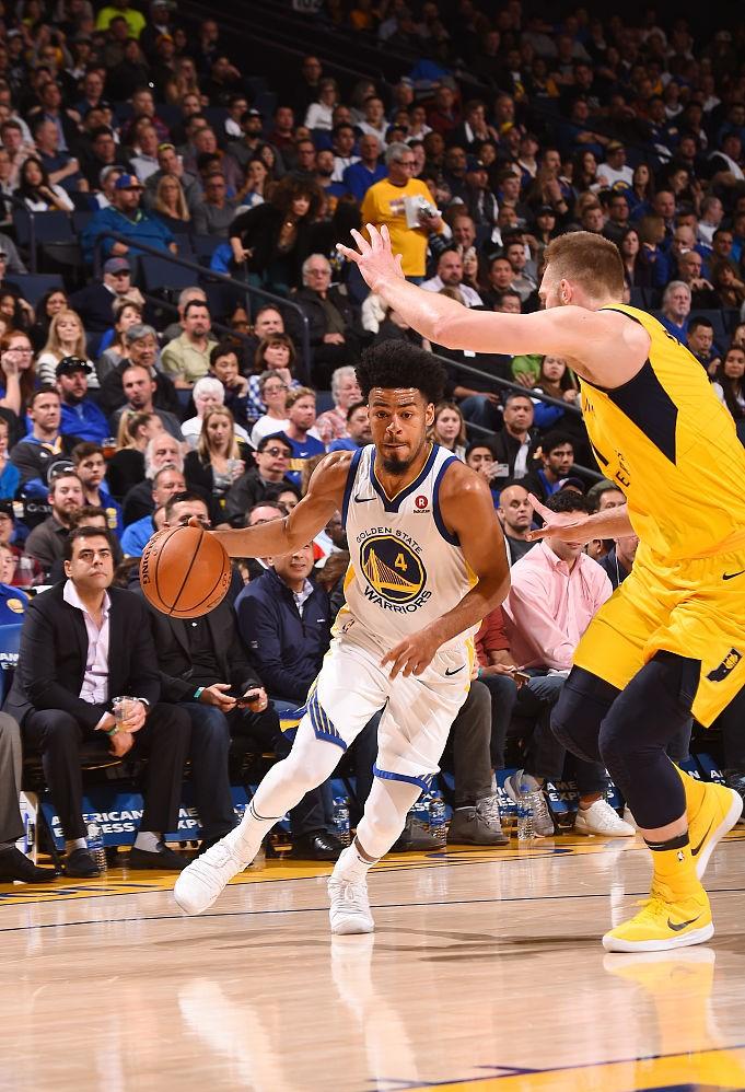 关于勇士再胜金坛特接连取胜，提前锁定季后赛资格的信息