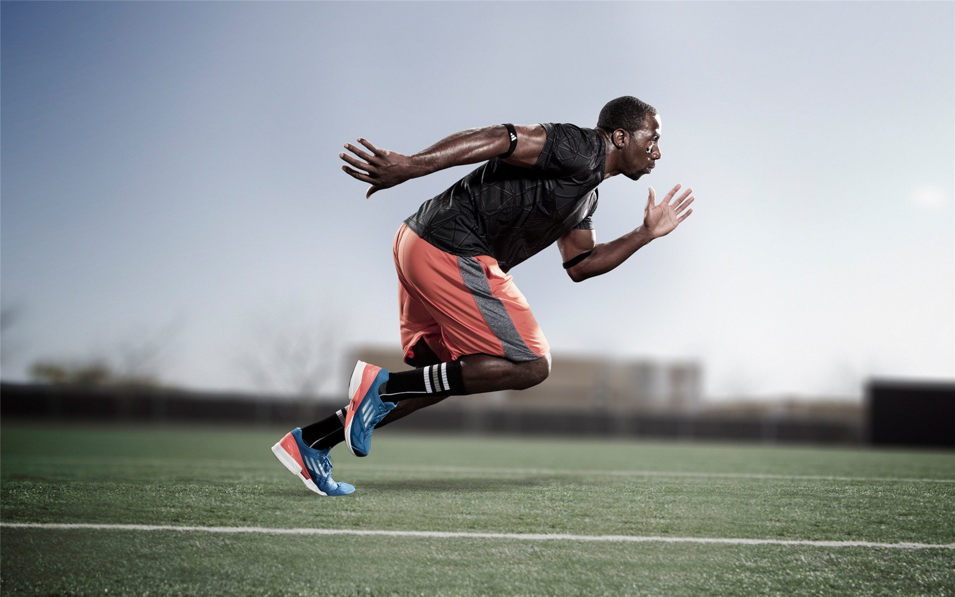 开拓者带走山西队,哈利伯顿成为关键先生